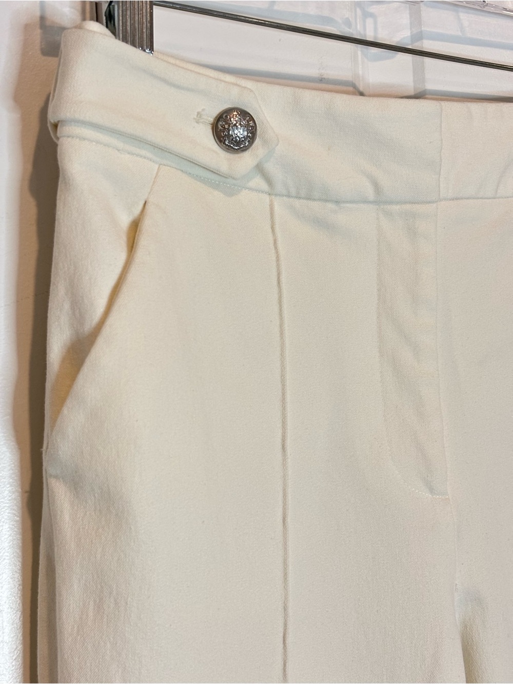 Veronica Beard Cream High-Waist Flare Pants - Picture 4 of 15